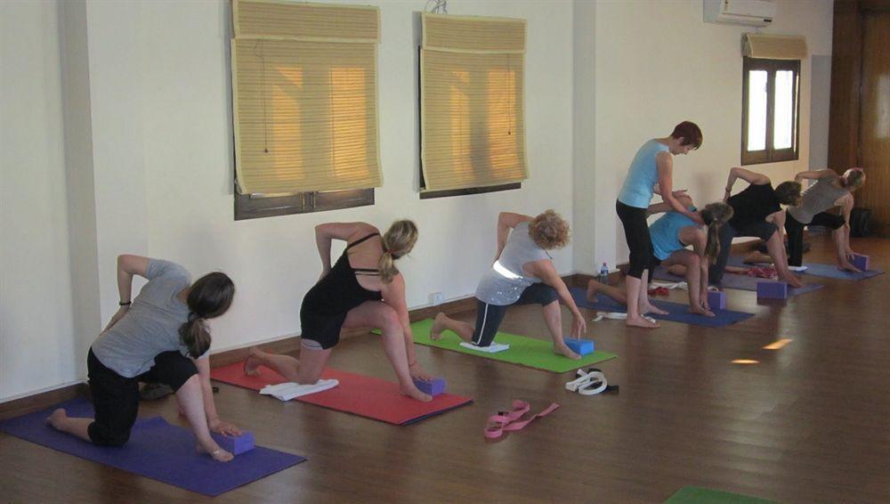 Naturoville Ayurvedic And Yoga Retreat Hotell Rishīkesh Exteriör bild