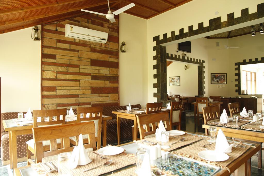 Naturoville Ayurvedic And Yoga Retreat Hotell Rishīkesh Exteriör bild