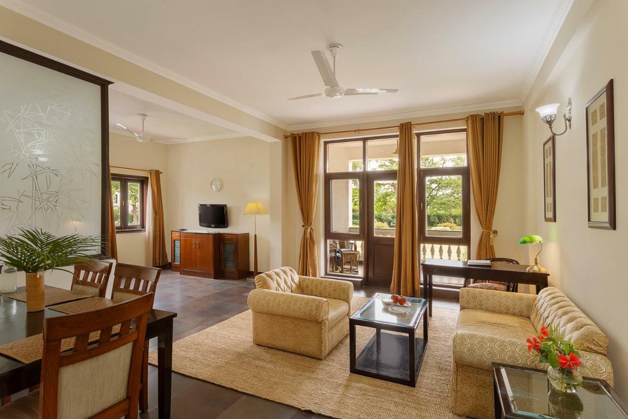 Naturoville Ayurvedic And Yoga Retreat Hotell Rishīkesh Exteriör bild