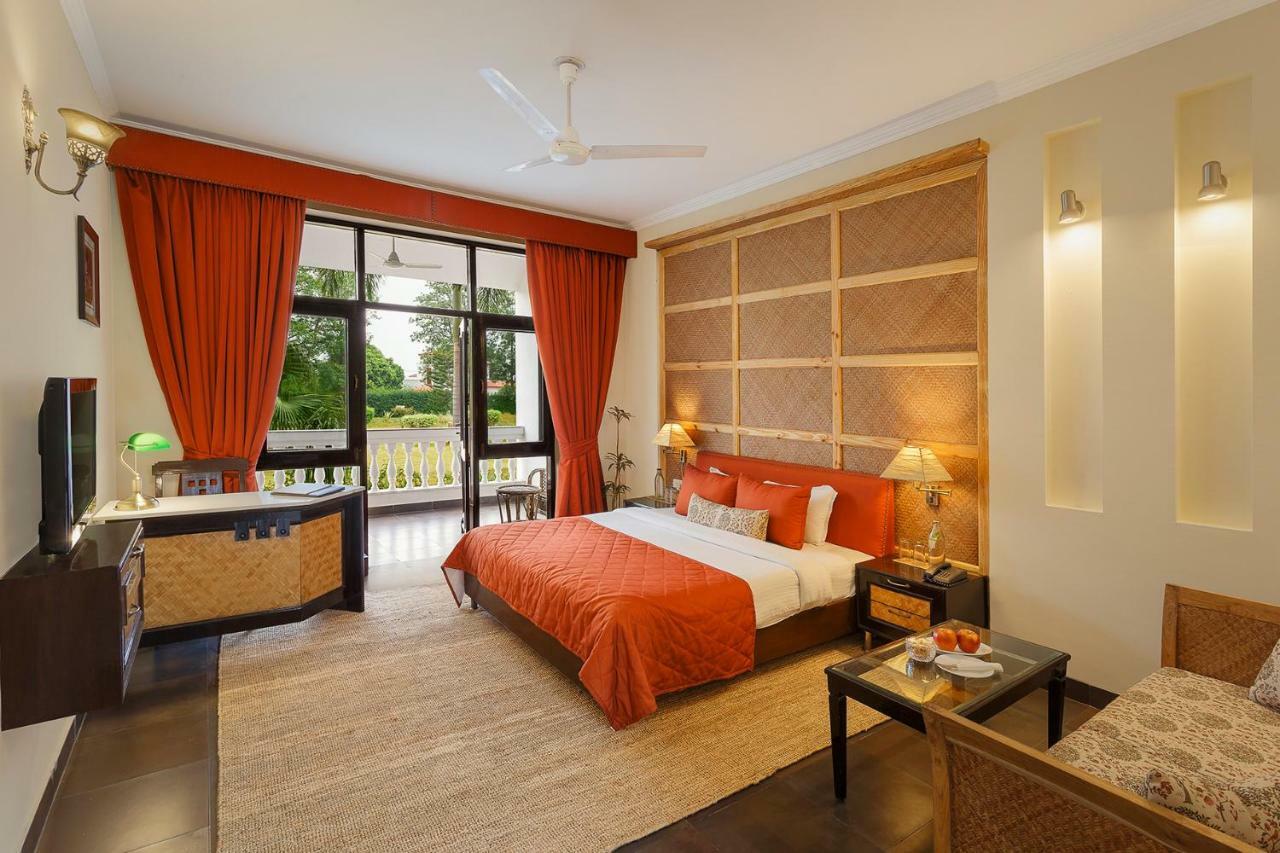 Naturoville Ayurvedic And Yoga Retreat Hotell Rishīkesh Exteriör bild